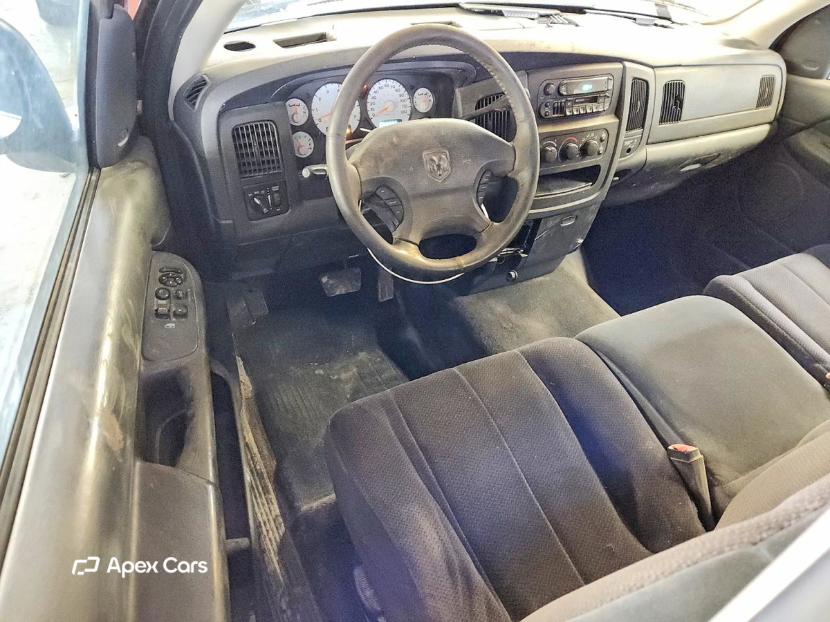 Dodge RAM 2002