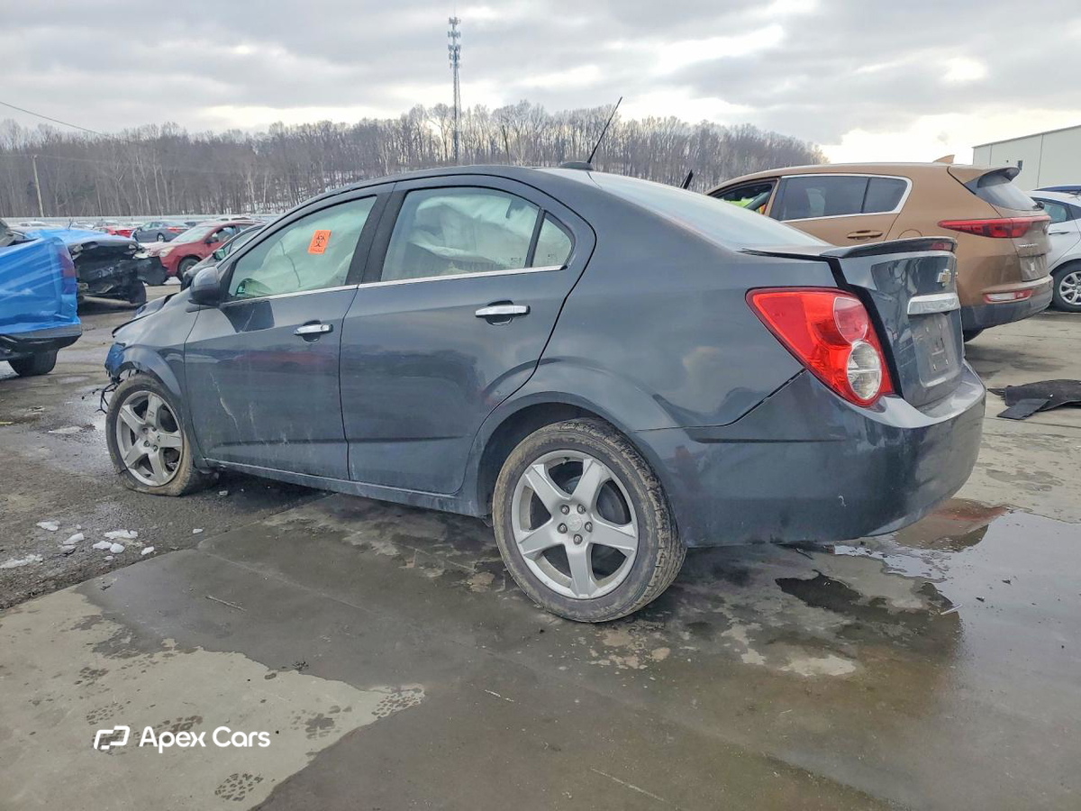 Chevrolet Sonic 2015