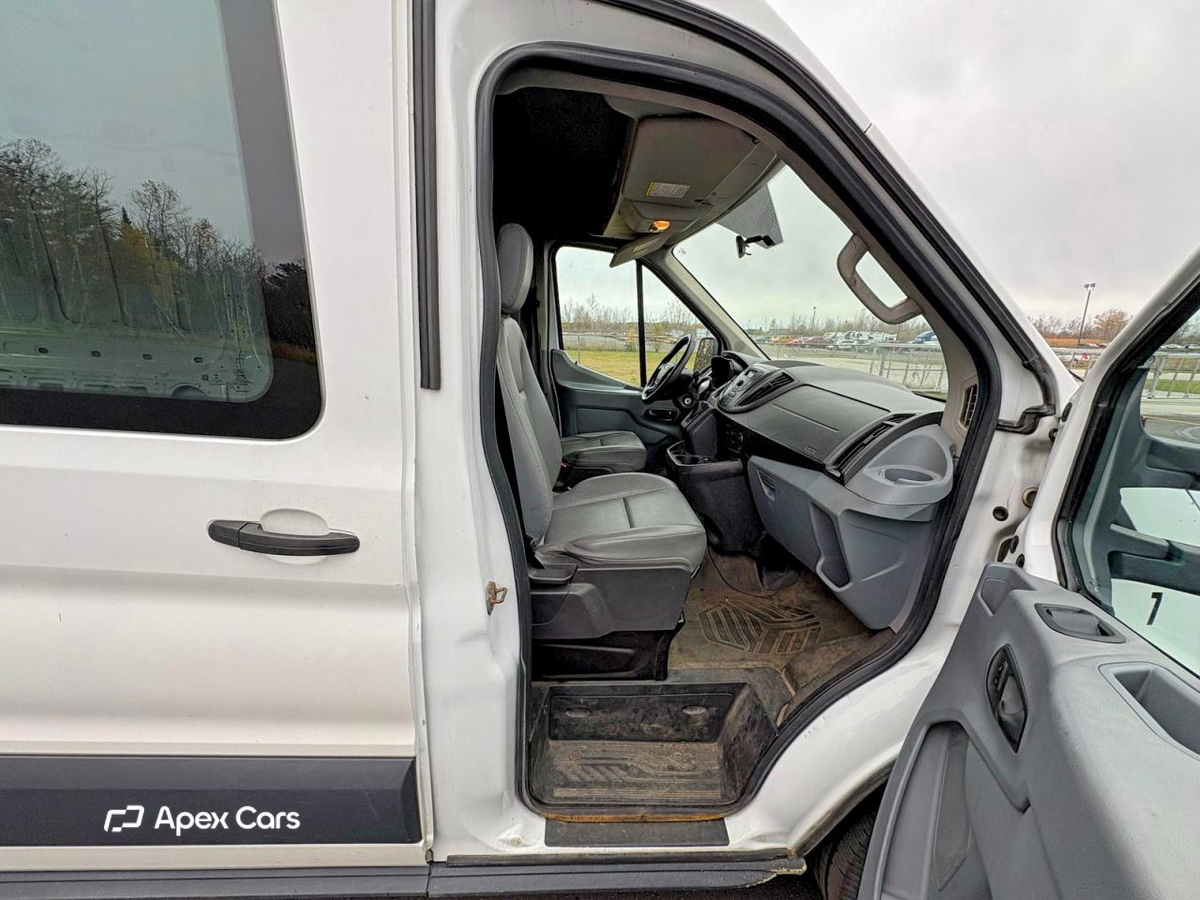 Ford Transit 2015