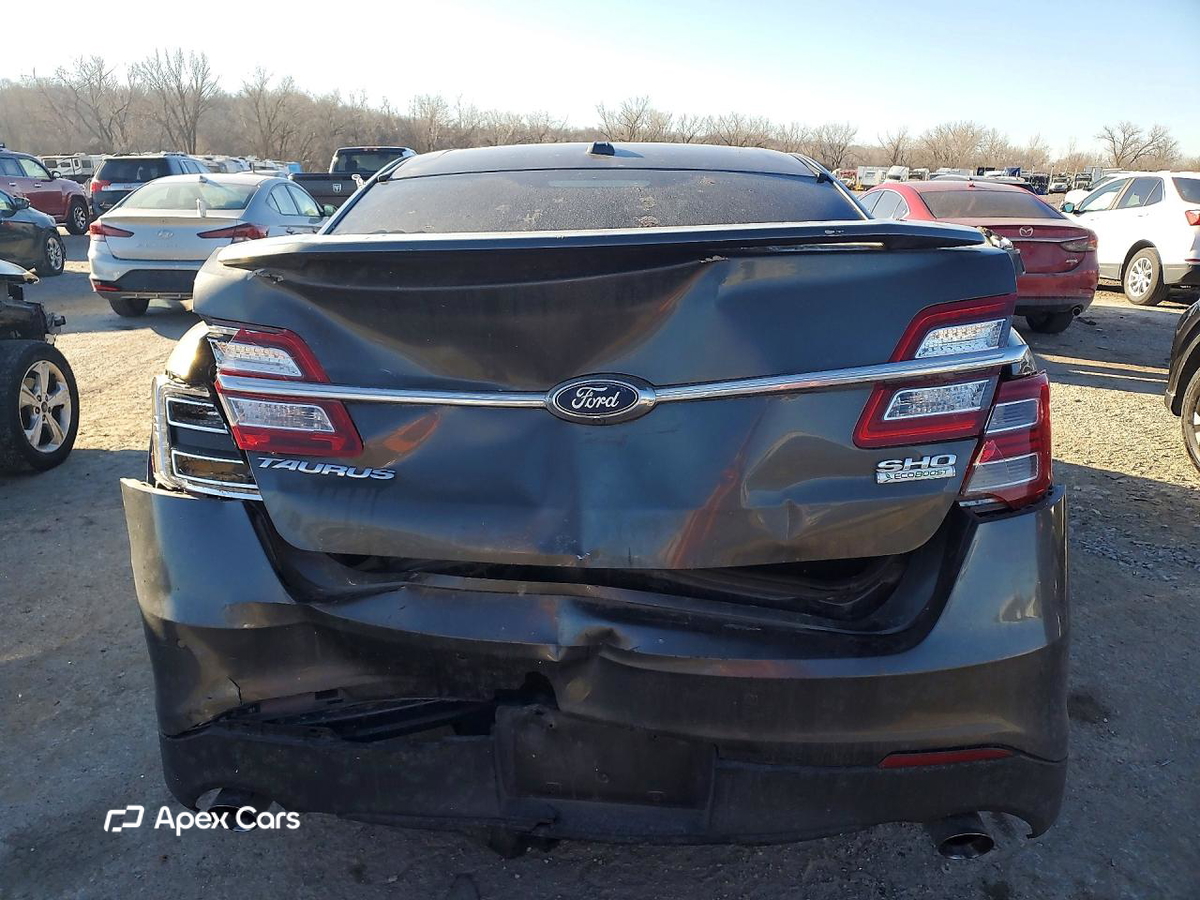 Ford Taurus 2016