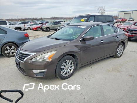 Nissan Altima 2013 - Zdjęcie 1 z 12