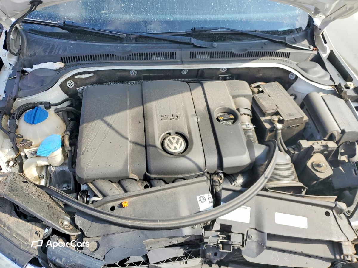 Volkswagen Jetta 2013