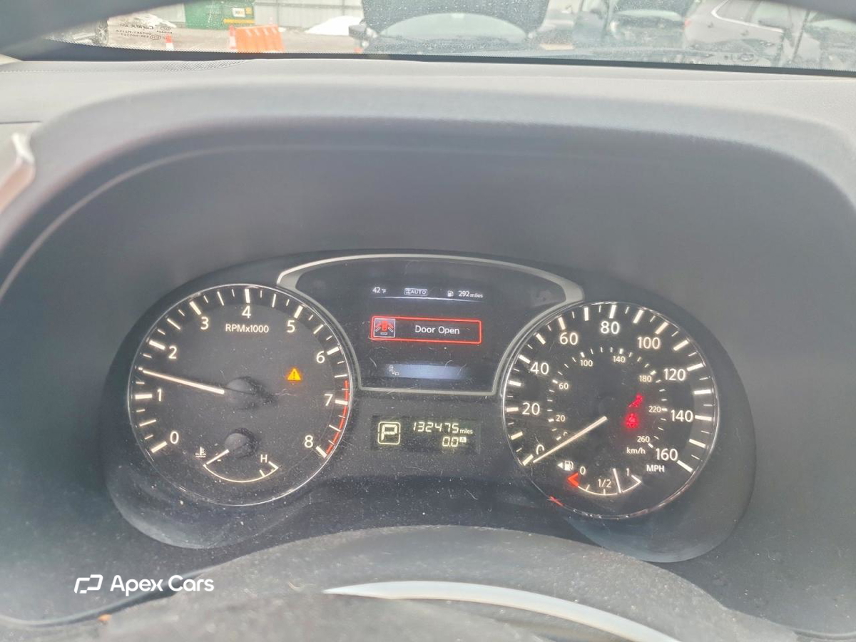 Nissan Pathfinder 2015
