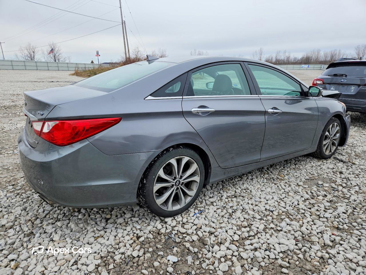 Hyundai Sonata 2013