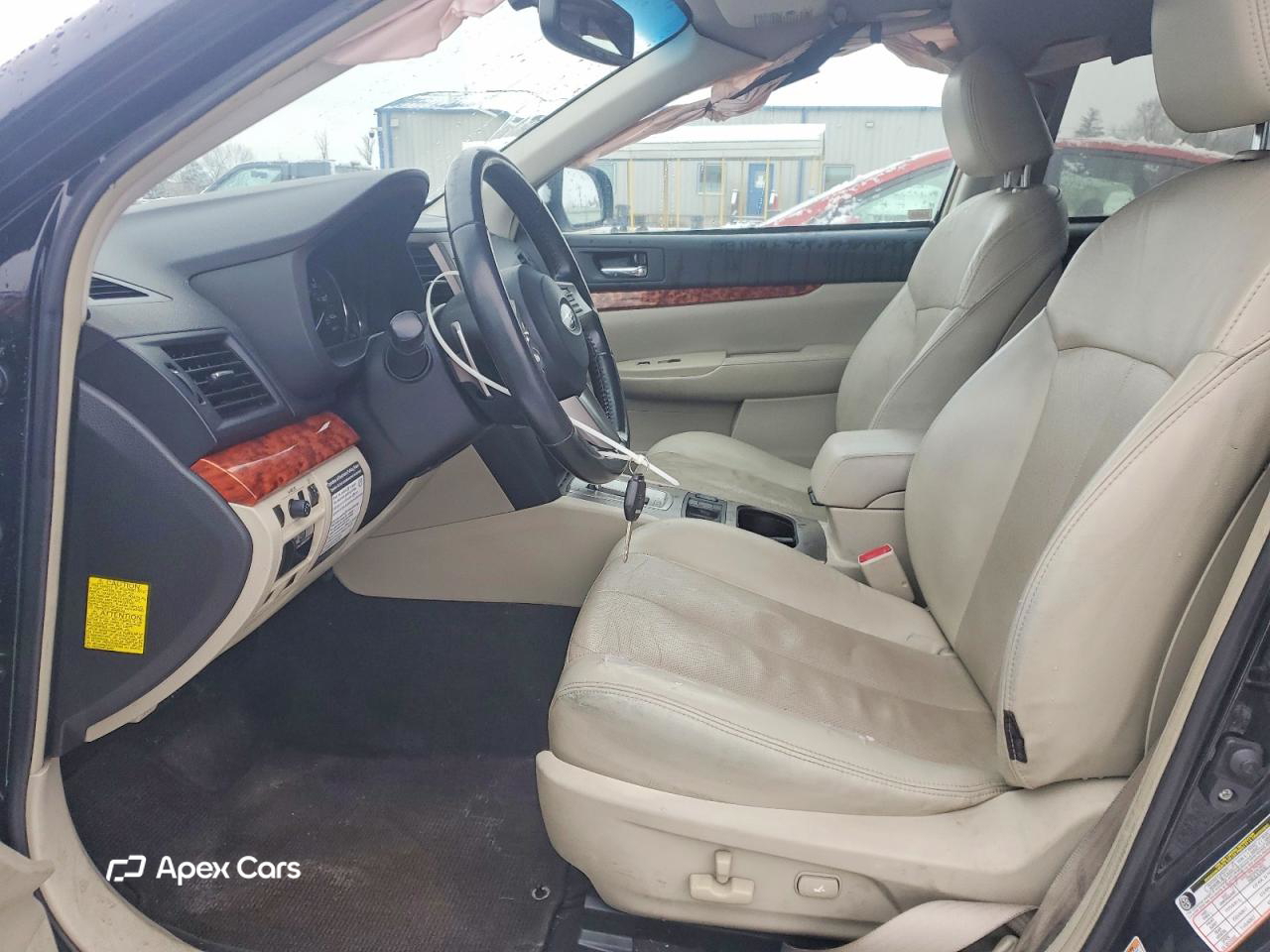 Subaru Outback 2011
