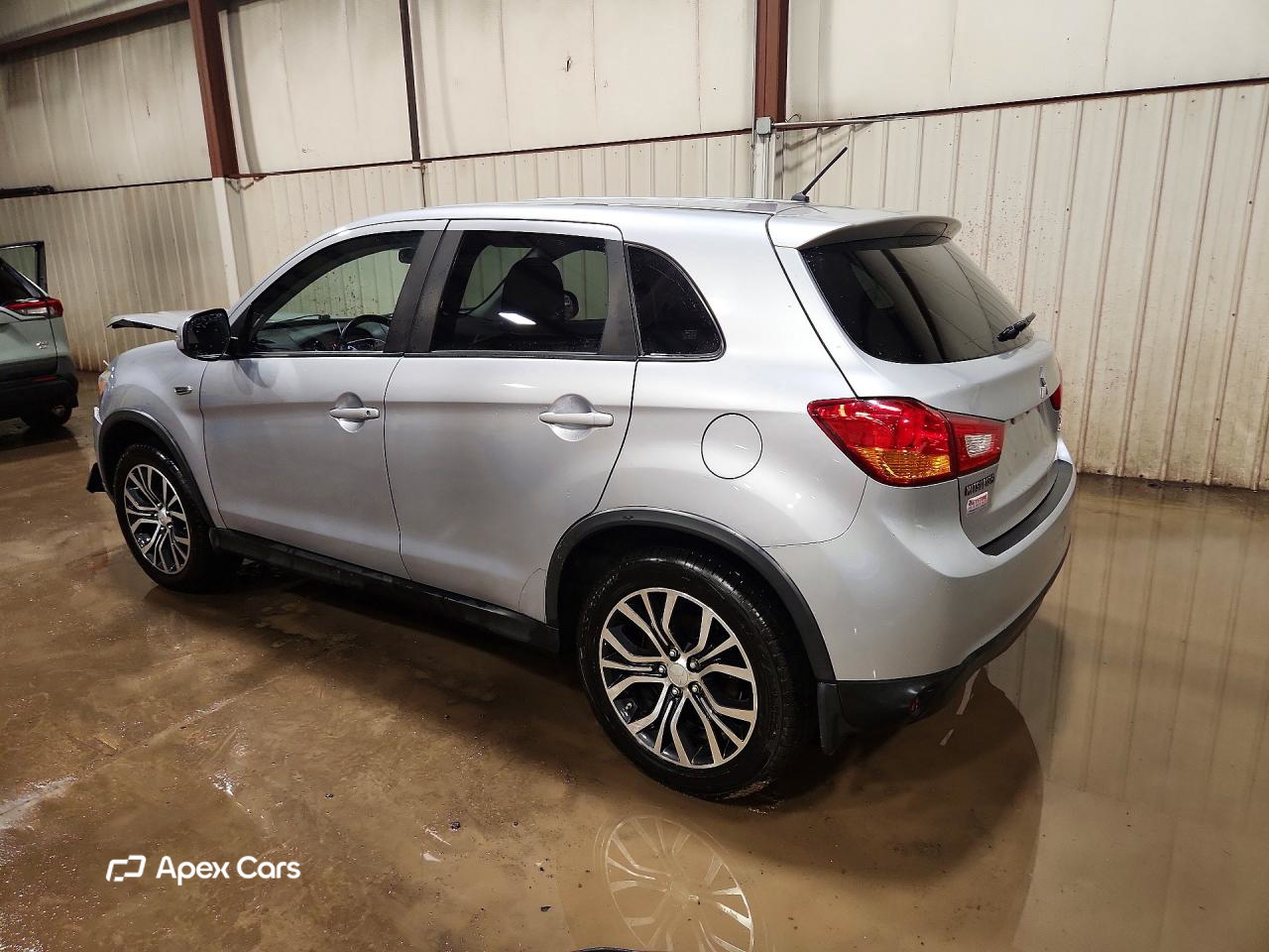 Mitsubishi Outlander 2016