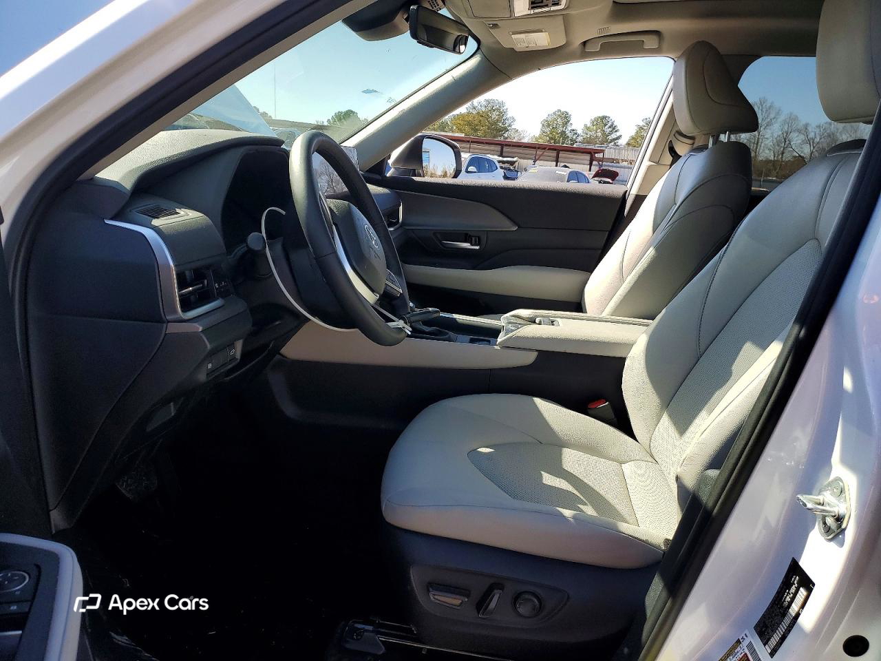 Toyota Highlander 2025