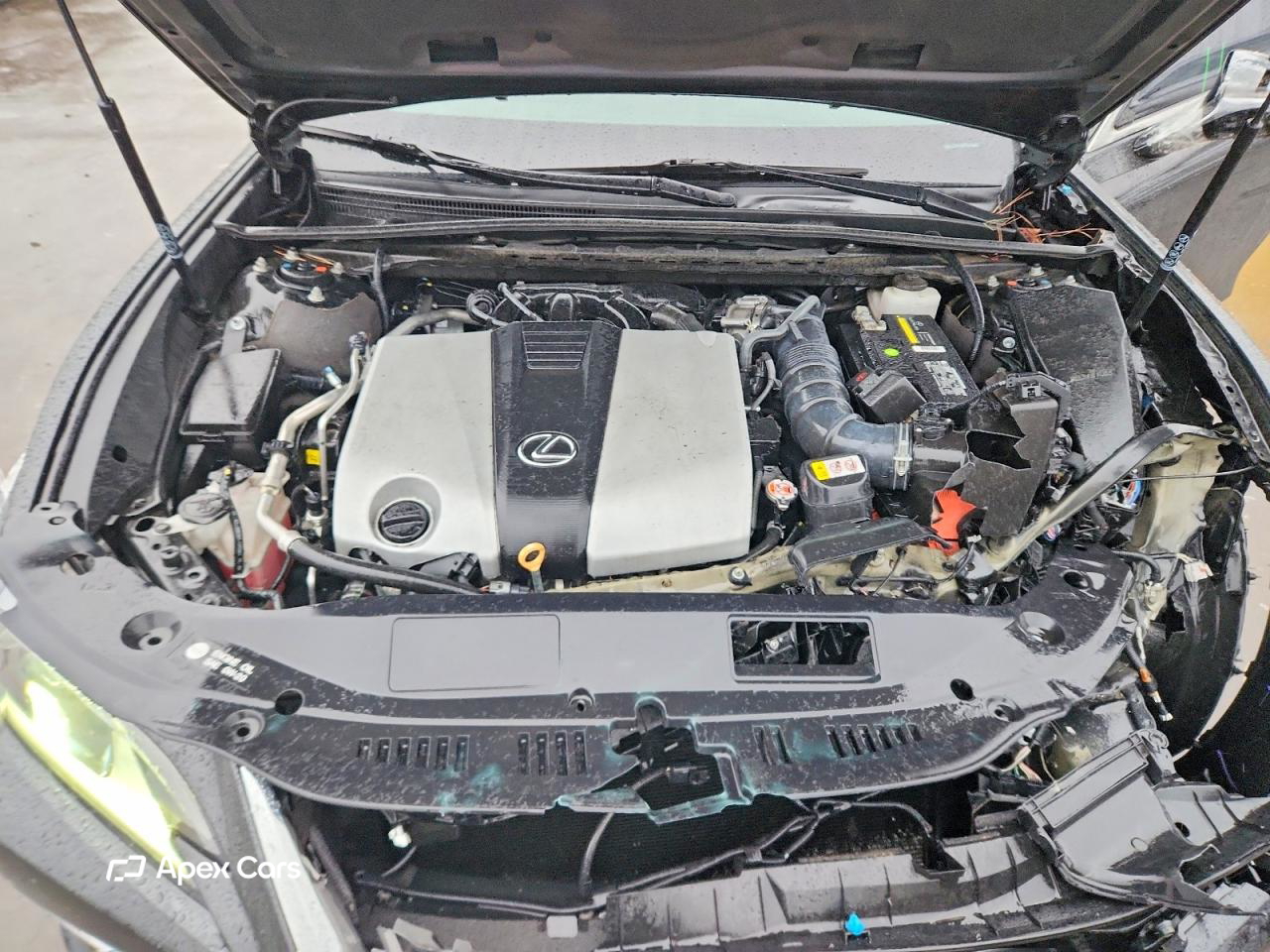 Lexus ES 2022