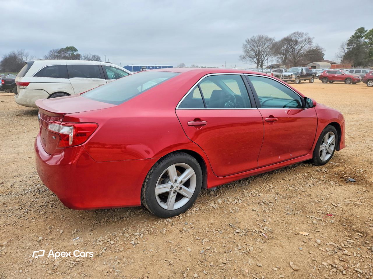 Toyota Camry 2012