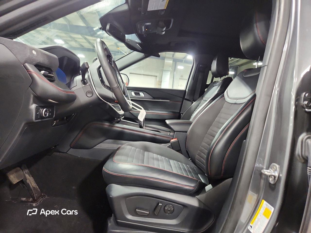 Ford Explorer 2025