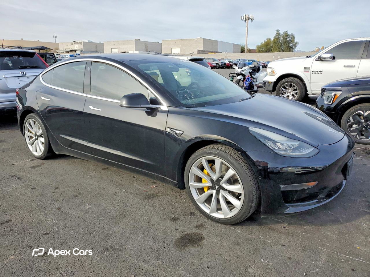 Tesla Model 3 2018