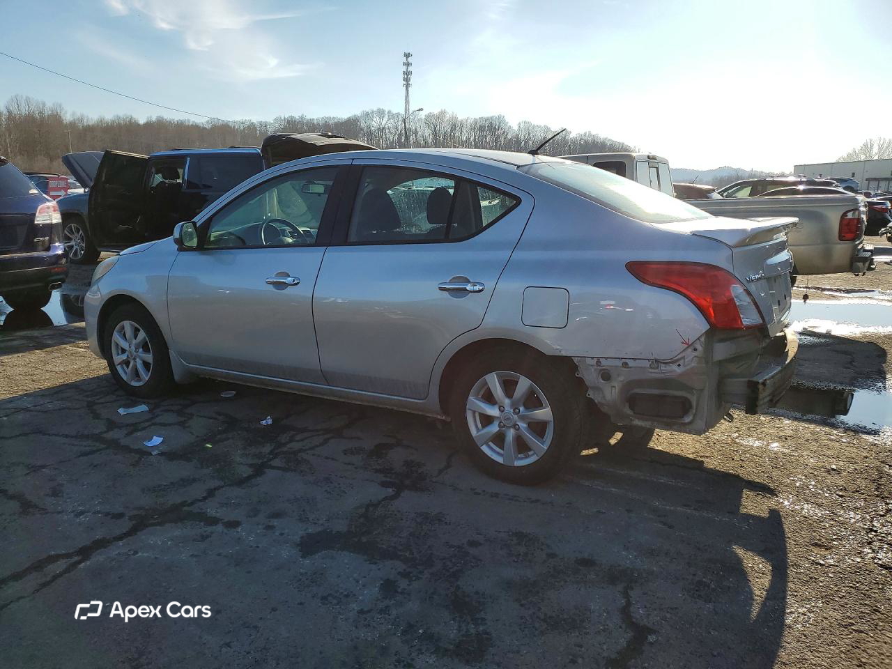 Nissan Versa 2014