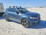 Volvo XC40 2021