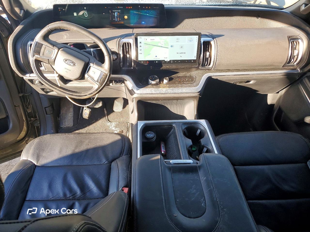 Ford Expedition 2025