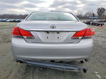 Toyota Avalon 2011