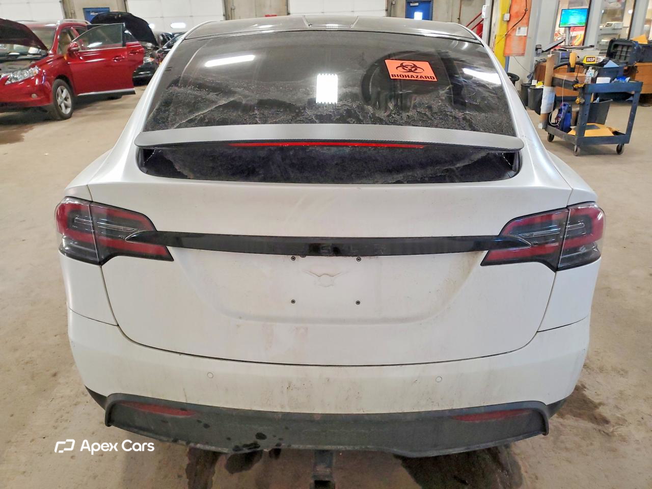 Tesla Model X 2022