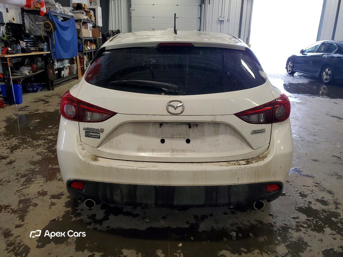 Mazda 3 2015