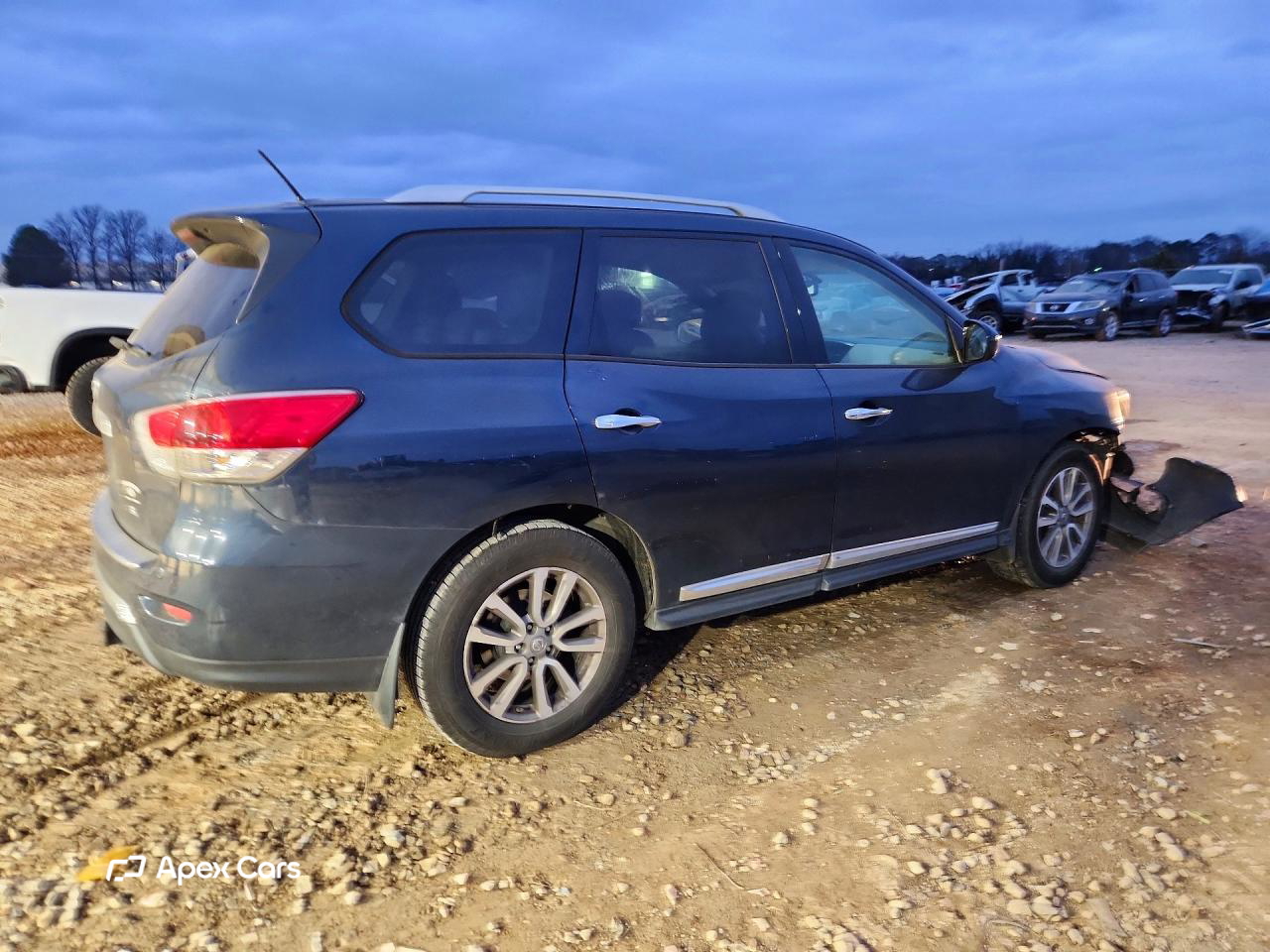Nissan Pathfinder 2015