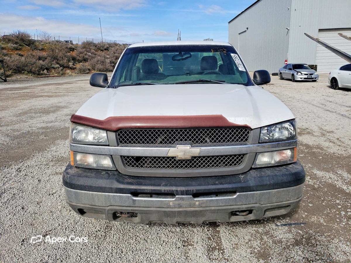 Chevrolet Silverado 2003