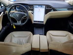 Tesla Model S 2016