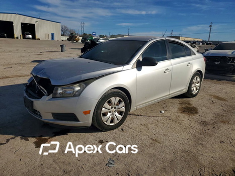 Chevrolet Cruze 2012 - Image 1 of 12