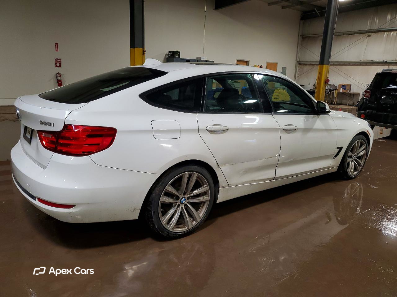 BMW Series 3 2016