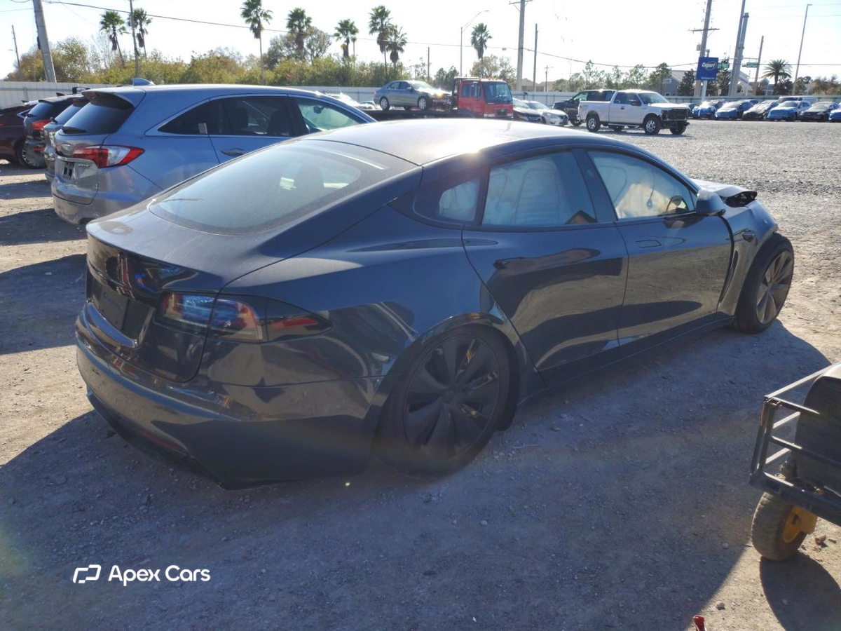 Tesla Model S 2025