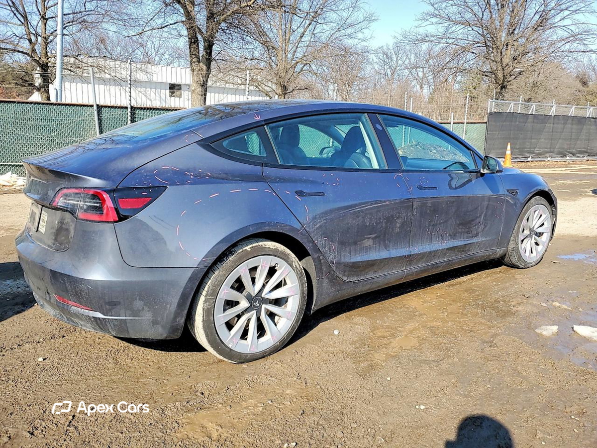 Tesla Model 3 2023