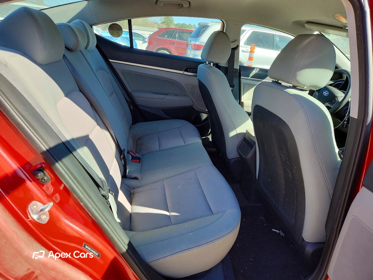 Hyundai Elantra 2017
