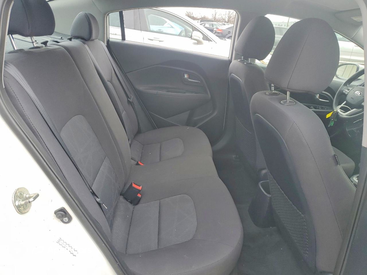 Kia Rio 2013