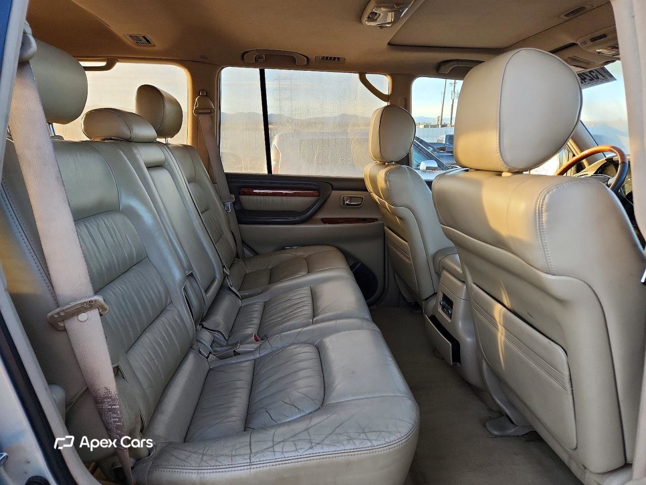 Lexus LX 2003