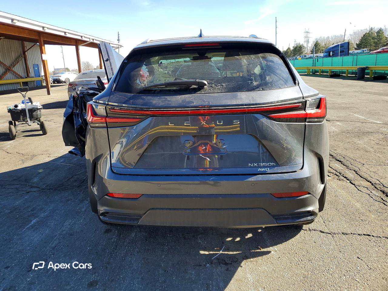 Lexus NX 2025