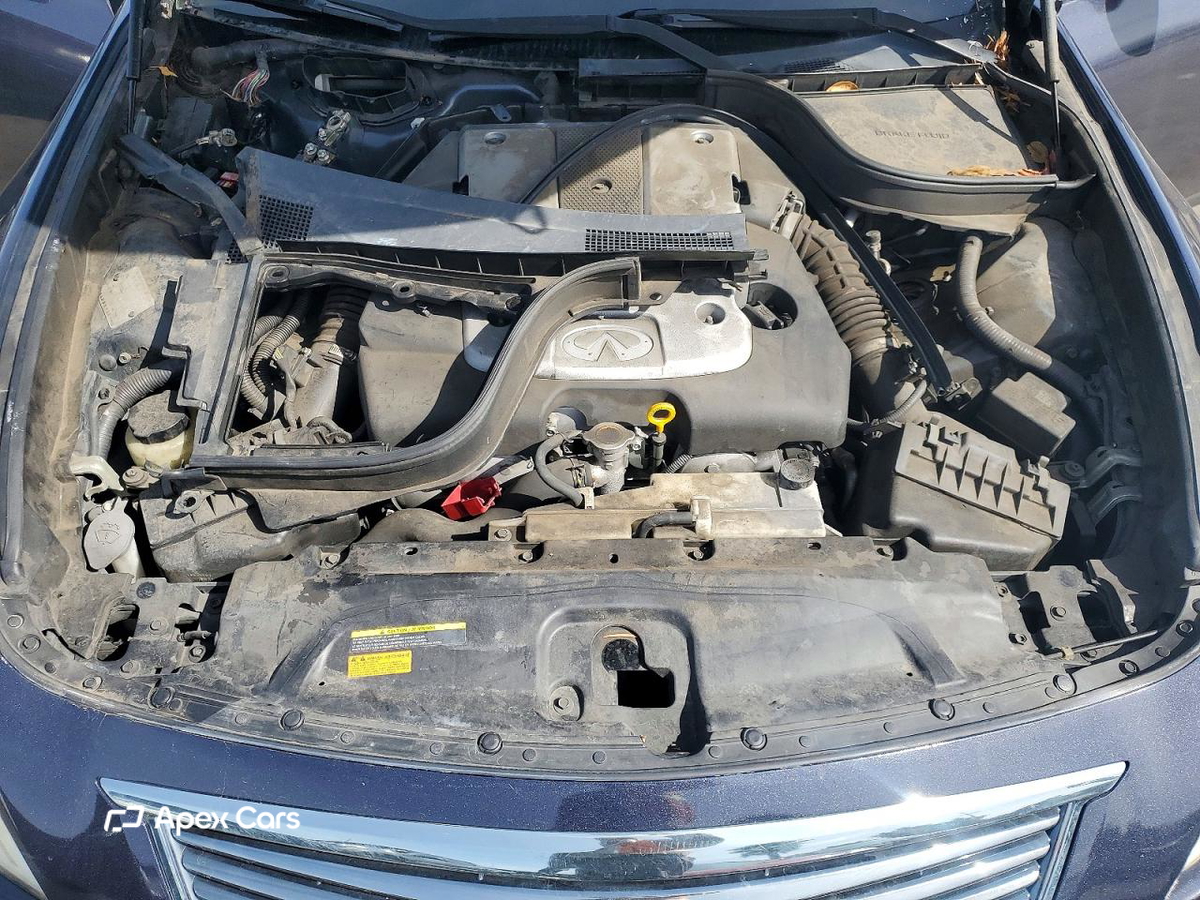 Infiniti G 2010