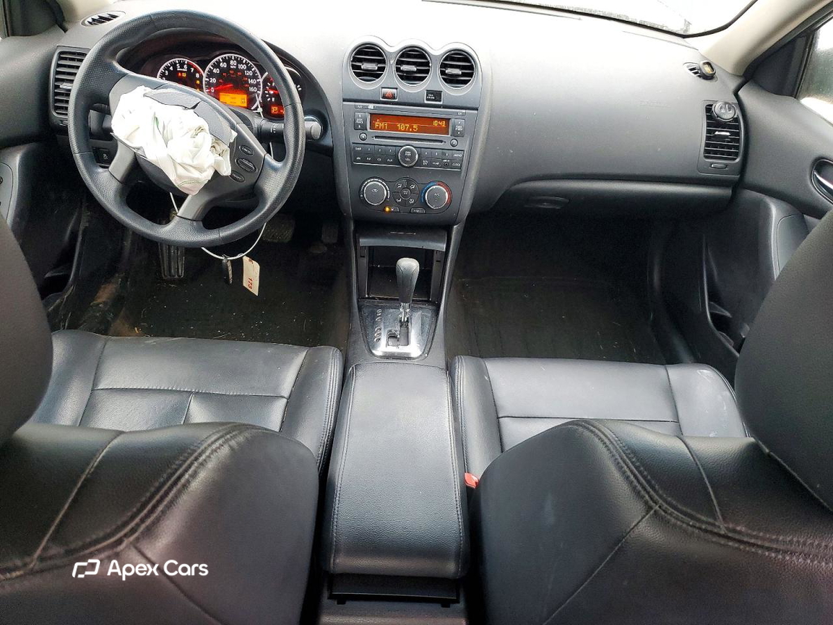 Nissan Altima 2011