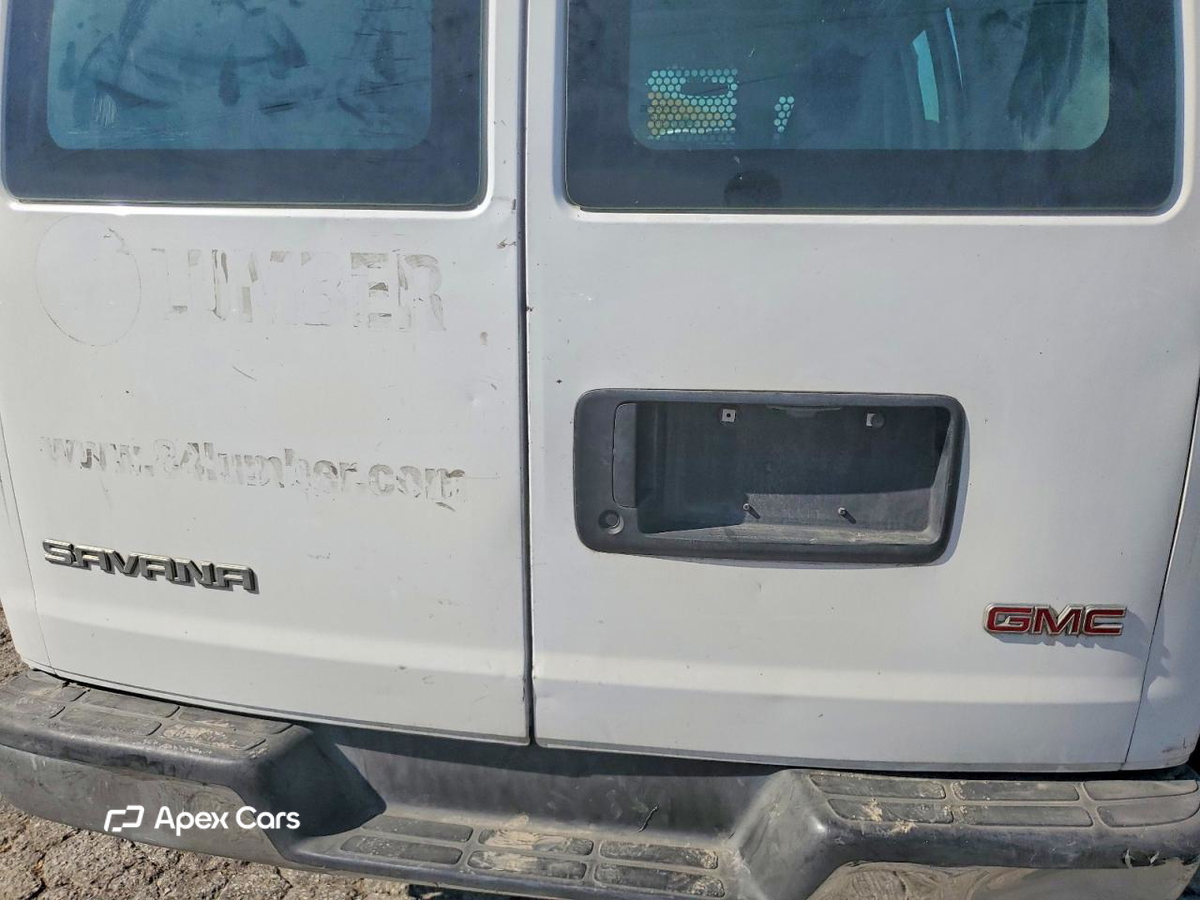 GMC Savana 2017