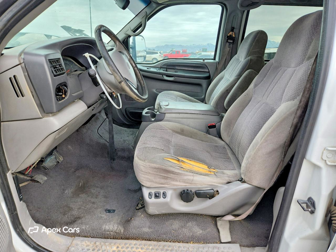 Ford Excursion 2000