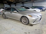 Lexus ES 2021