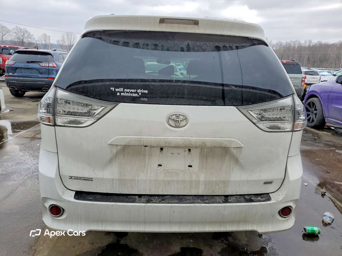 Toyota Sienna 2017