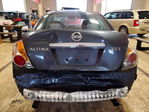 Nissan Altima 2011