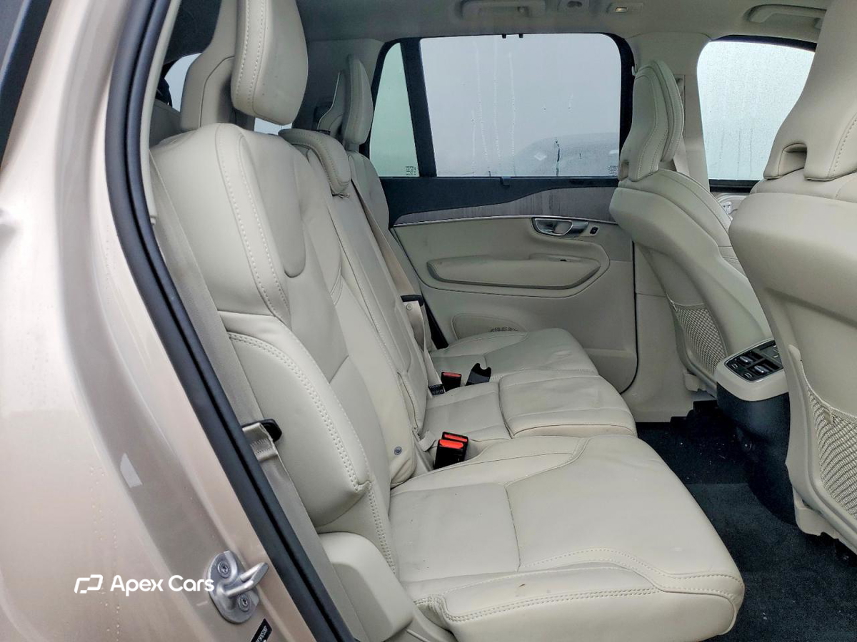 Volvo XC90 2024