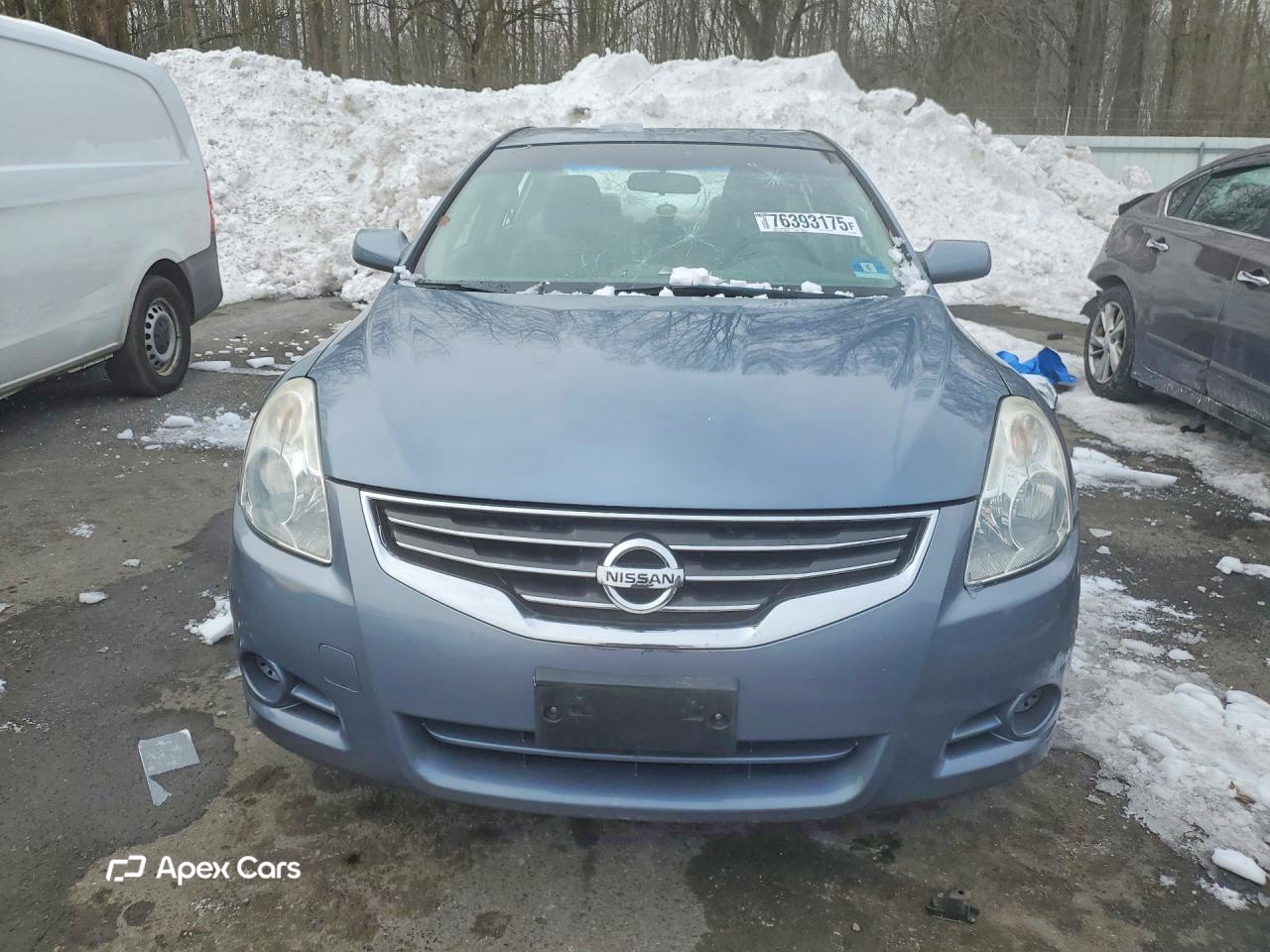 Nissan Altima 2010