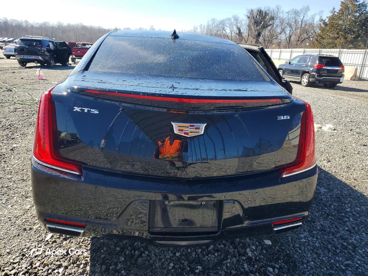 Cadillac XTS 2019