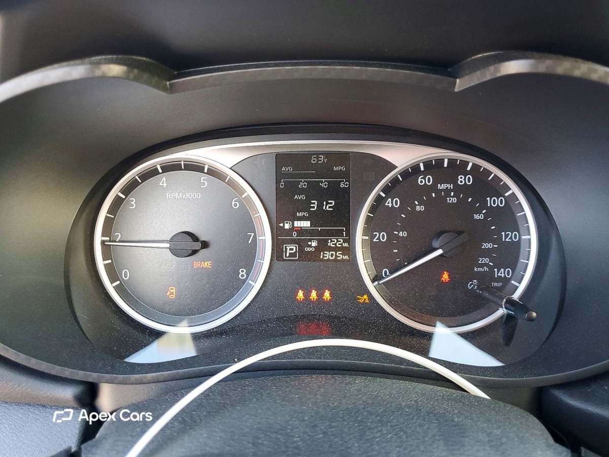 Nissan Versa 2025