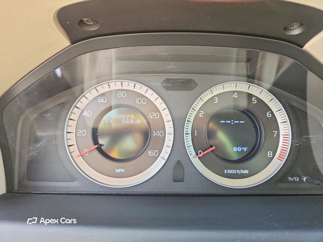 Volvo XC70 2011