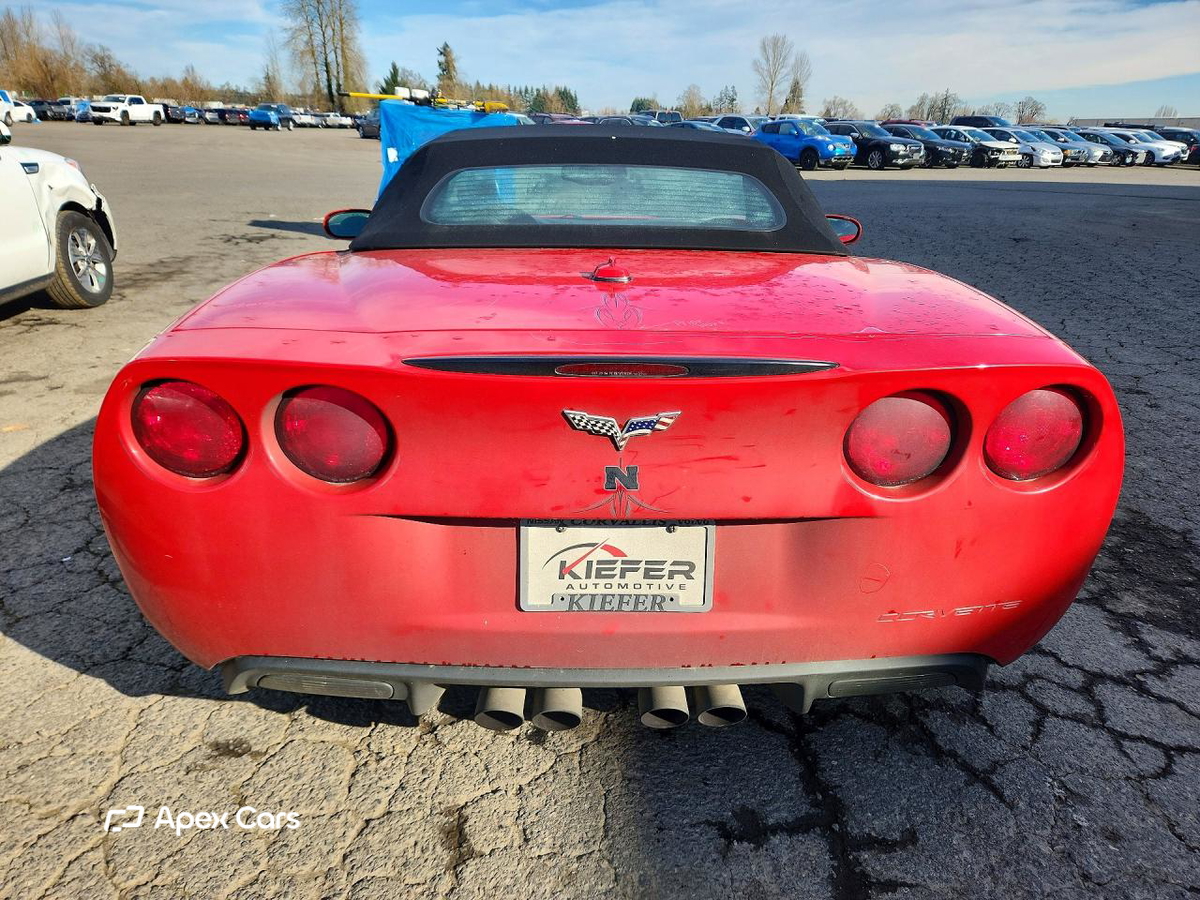 Chevrolet Corvette 2005