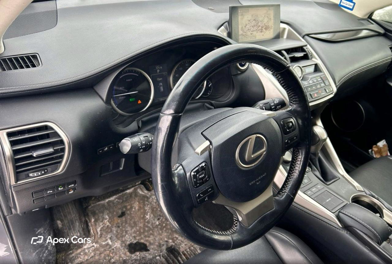 Lexus NX 2015