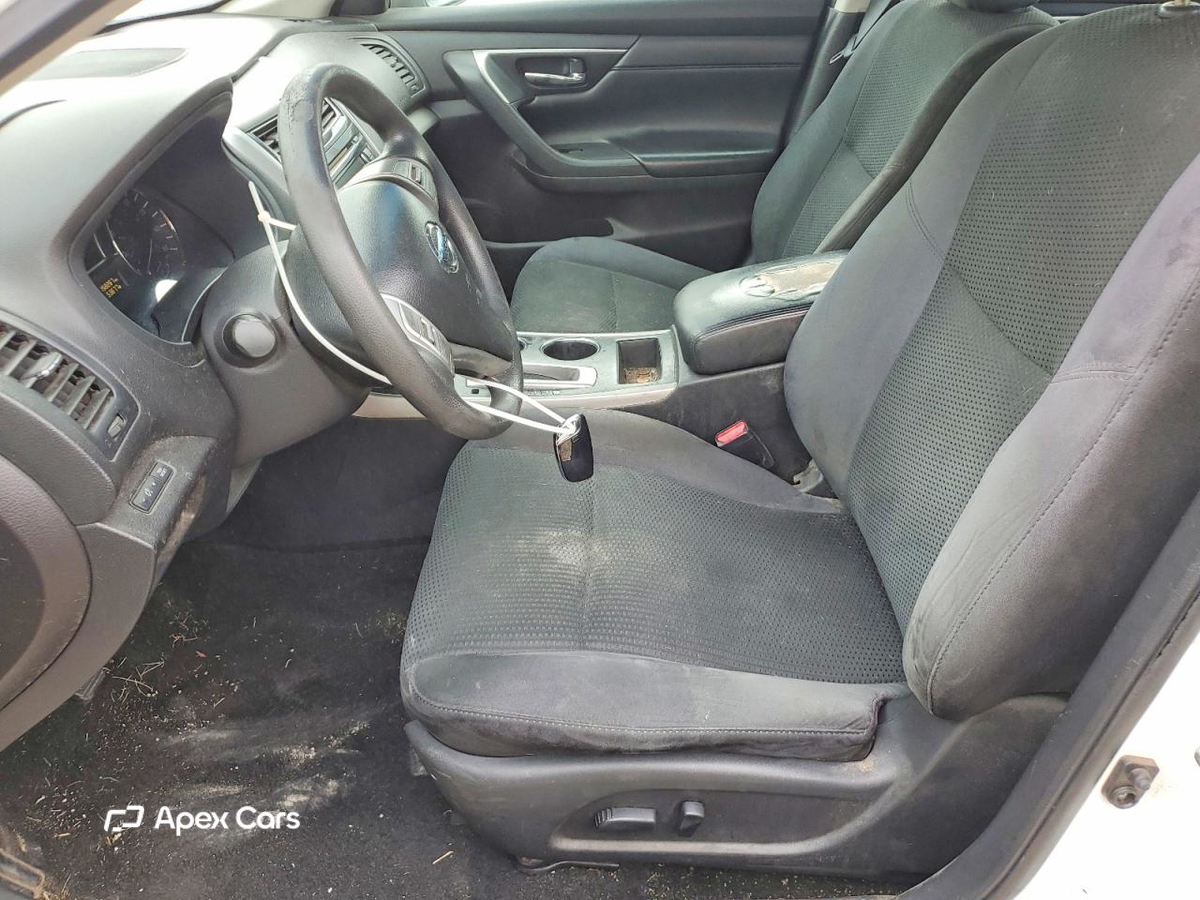 Nissan Altima 2015