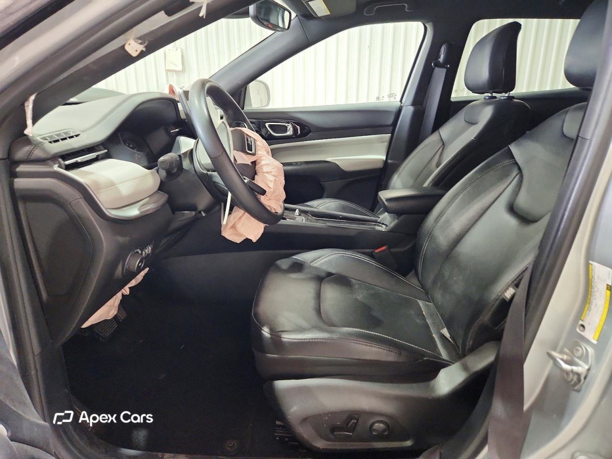 Jeep Compass 2025
