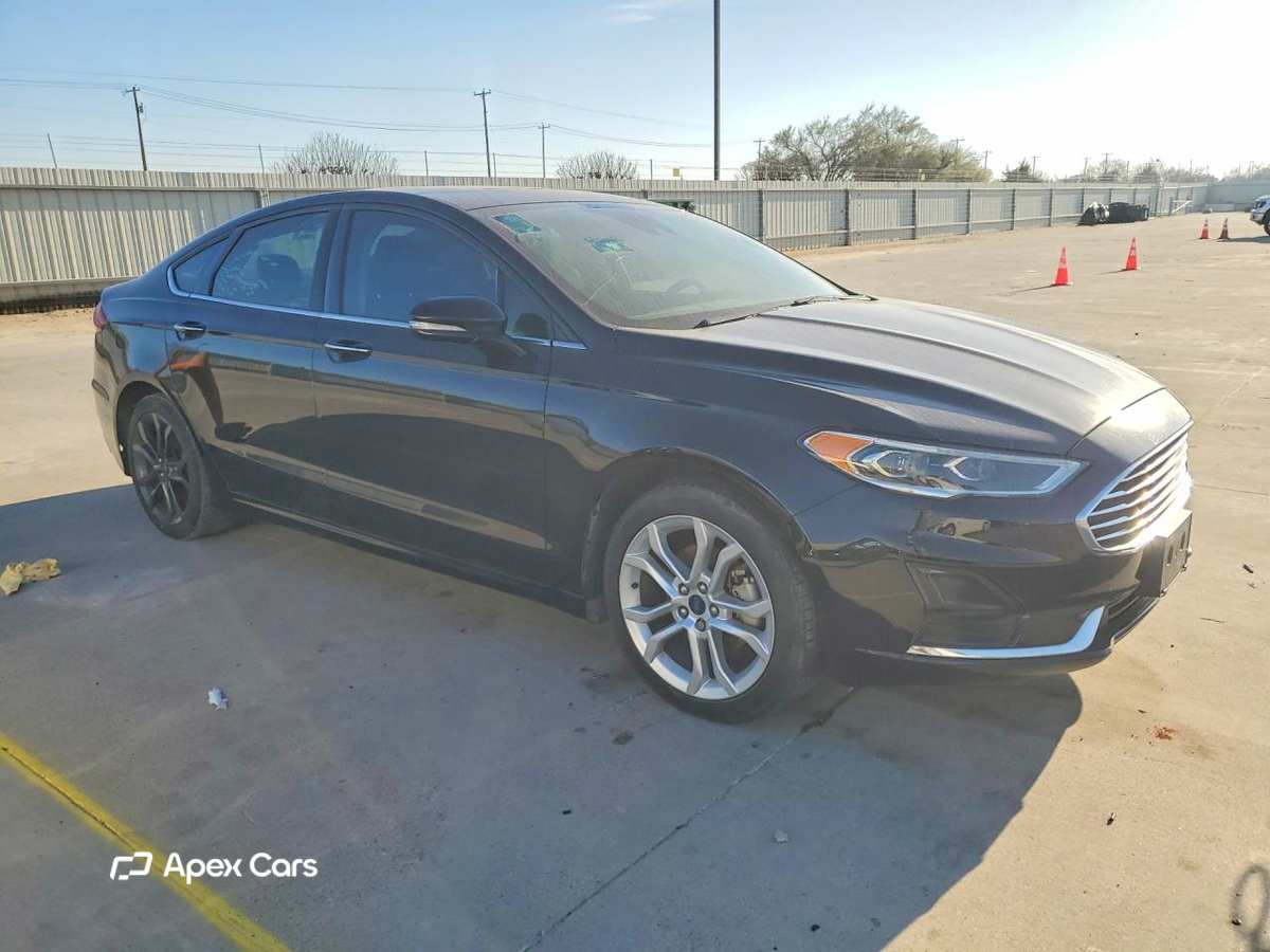Ford Fusion 2020