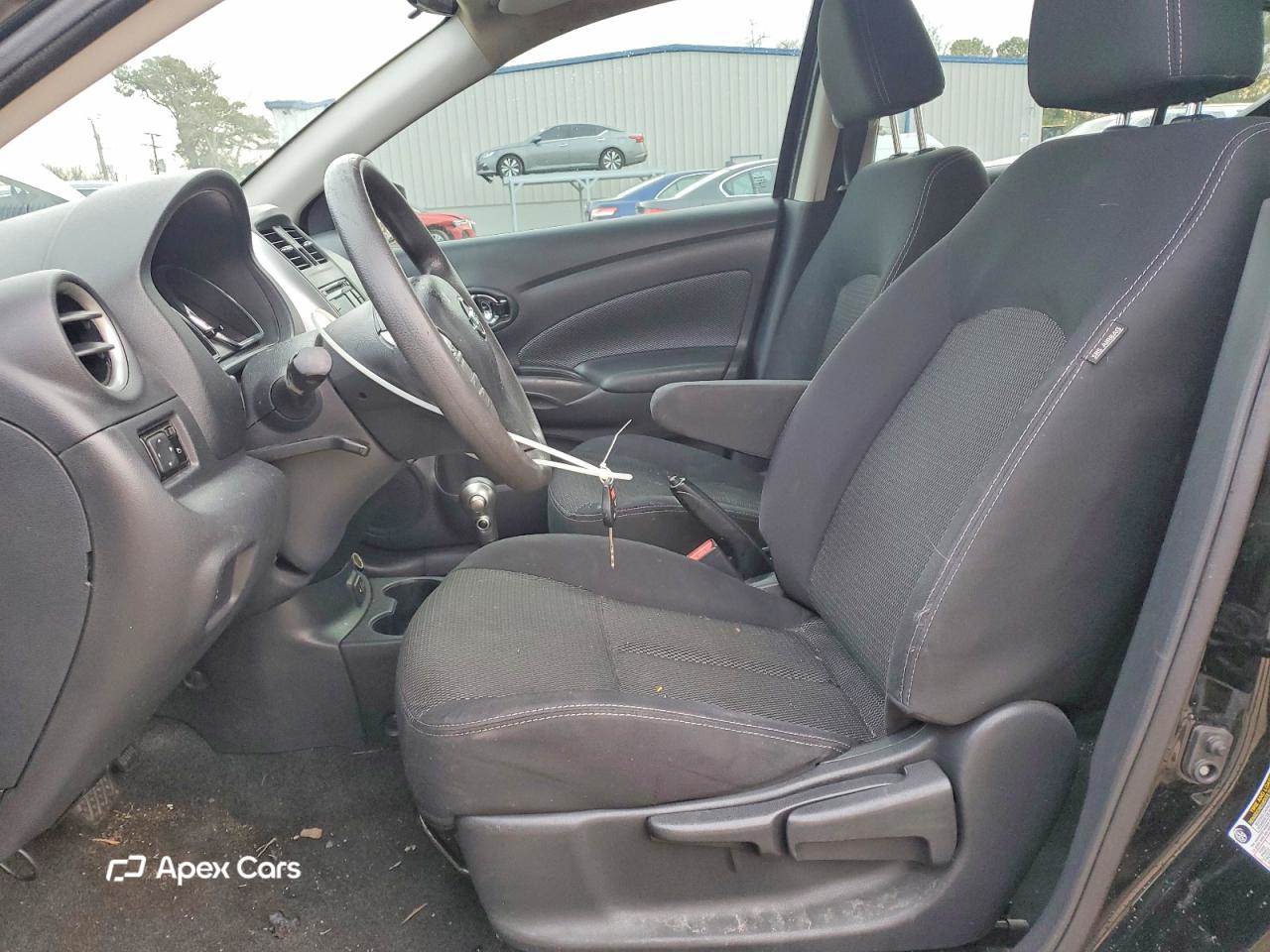 Nissan Versa 2017